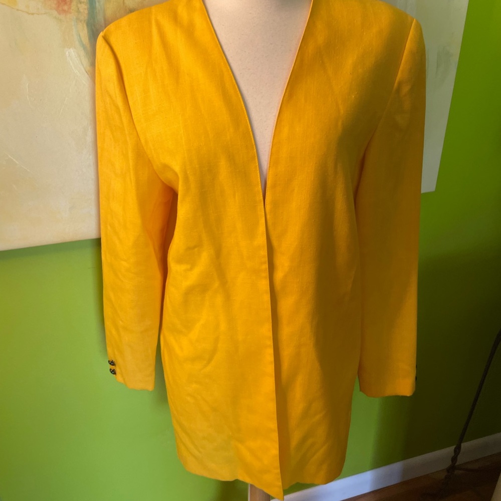 Vintage bright gold / yellow blazer